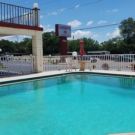 Clearwater Inn